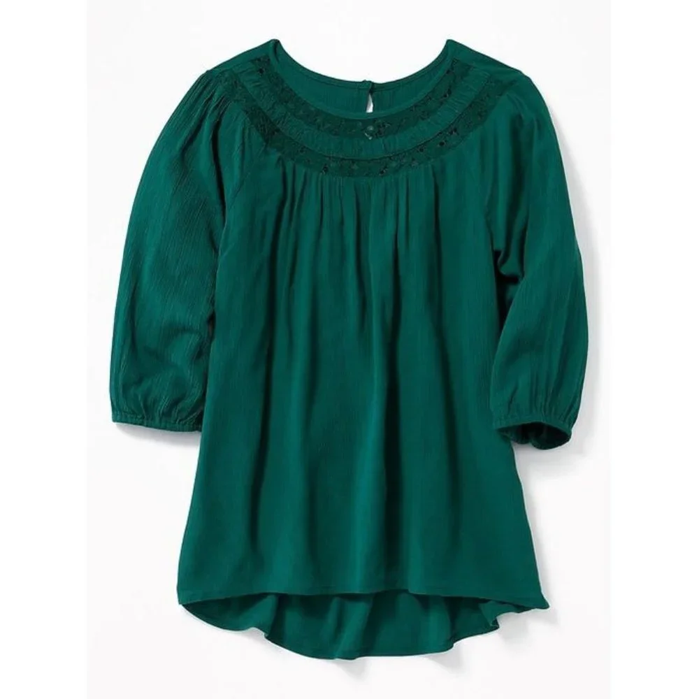 Old Navy lace-yoke crepe top XS 4-5